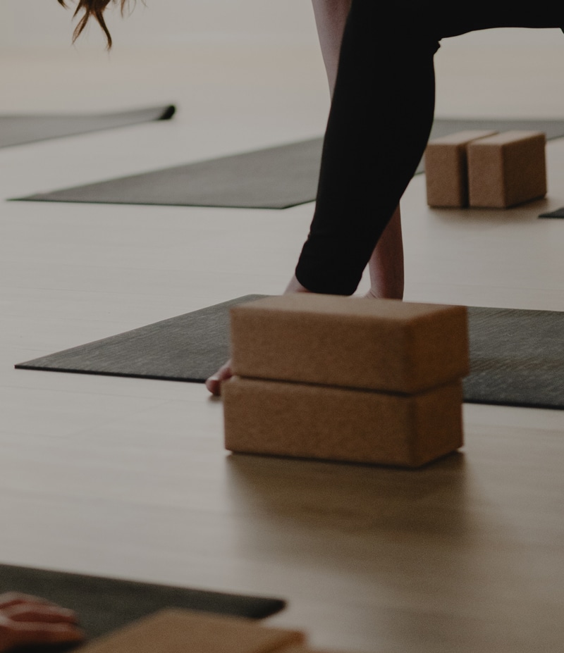 Joogatunti: loppuviikon slow flow | barajooga | joogastudio helsinki