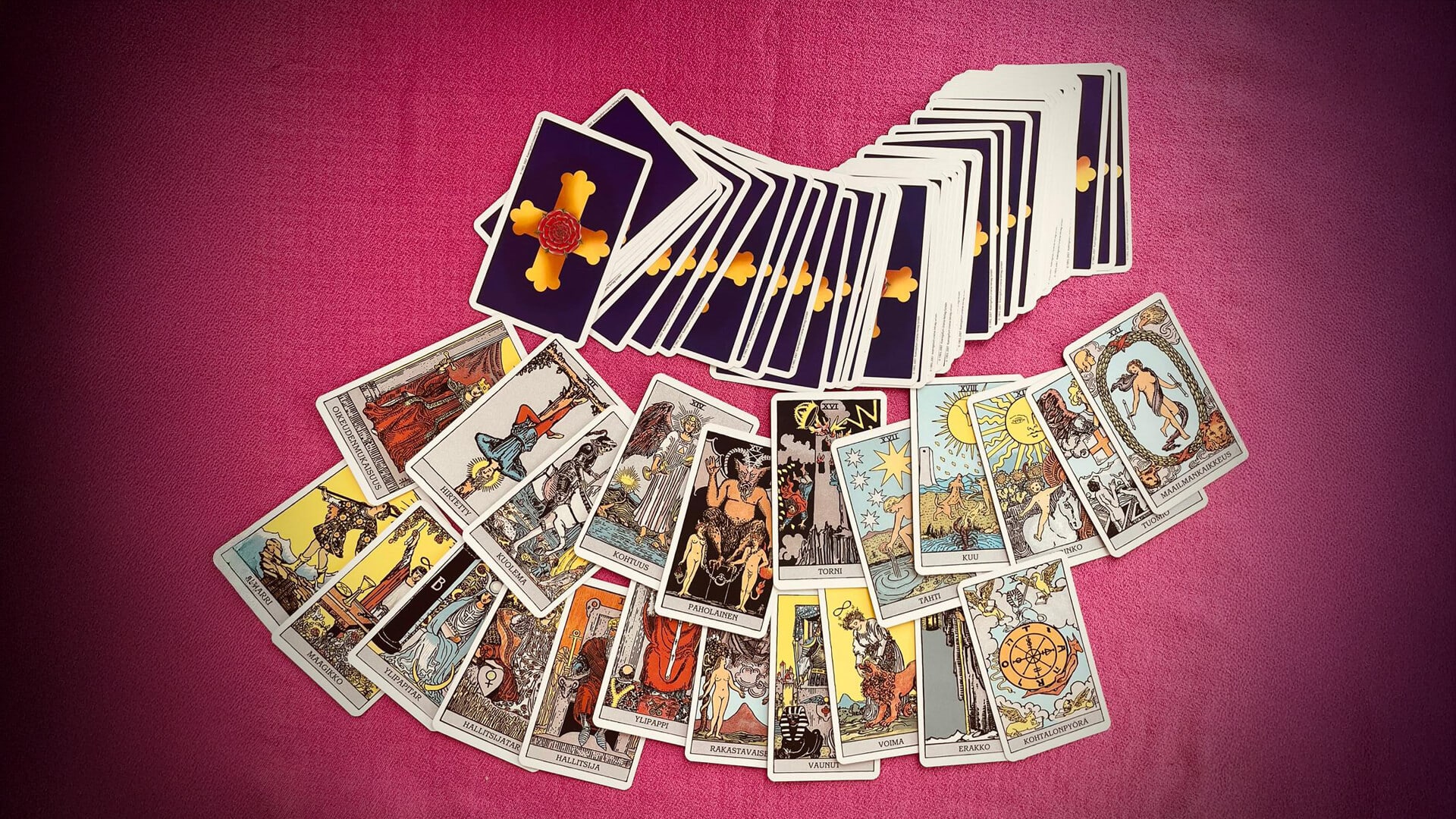 Tarot joogaa: narrin matka @ barajooga
