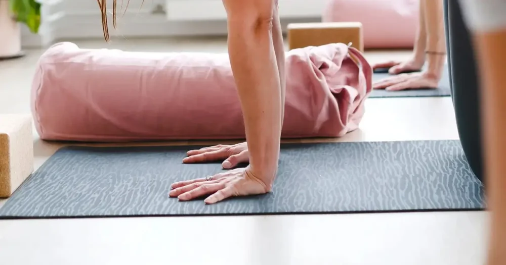 Aamuflow on energisoivä joogatunti barajoogassa.